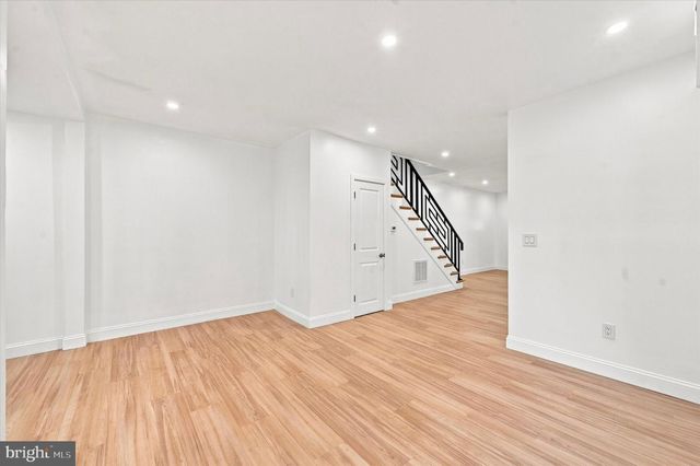5726 W JEFFERSON ST, Philadelphia, PA 19131