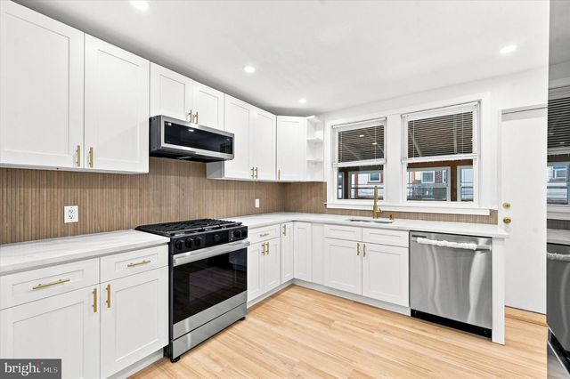 5726 W JEFFERSON ST, Philadelphia, PA 19131