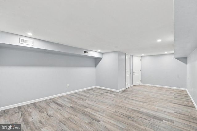 5726 W JEFFERSON ST, Philadelphia, PA 19131