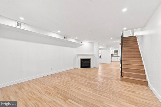 5726 W JEFFERSON ST, Philadelphia, PA 19131