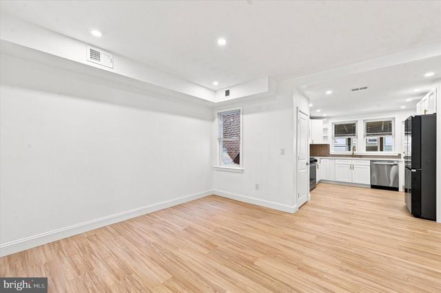 5726 W JEFFERSON ST, Philadelphia, PA 19131