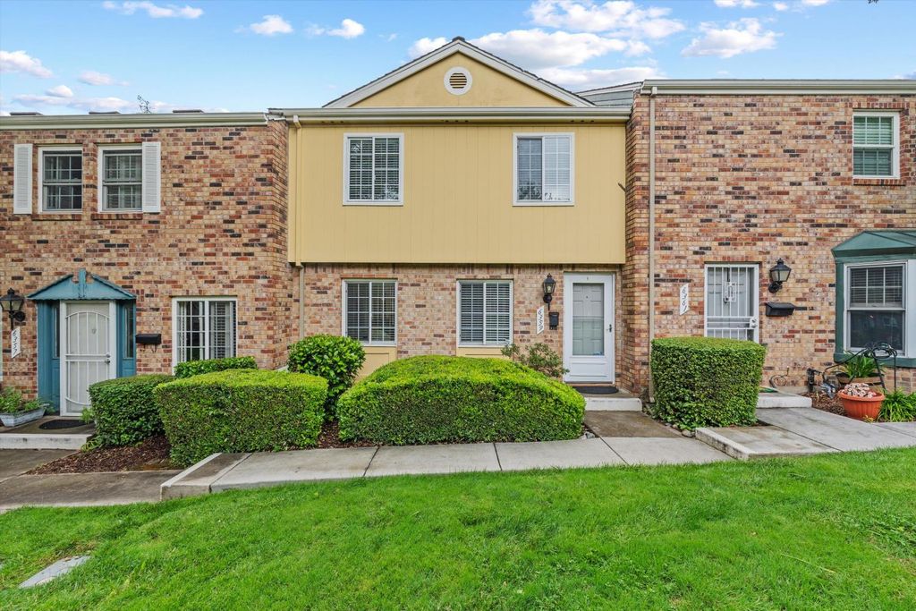 6359 Wexford Cir, Citrus Heights, CA 95621