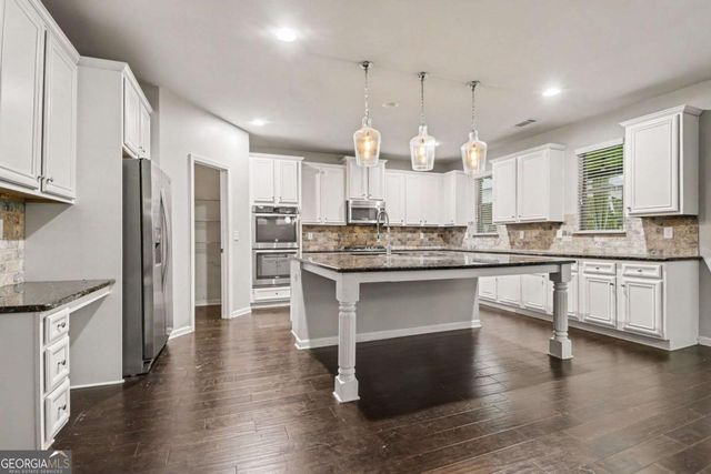 5145 Whisper Point Boulevard, Cumming, GA 30028