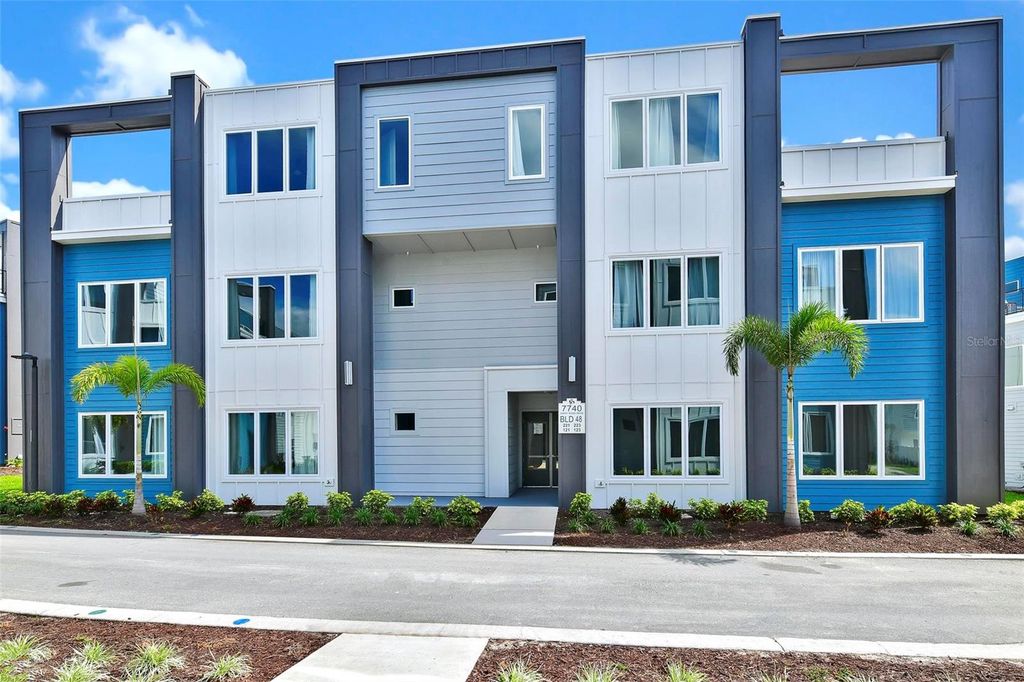 7740 SANDY RIDGE DRIVE 121, Reunion, FL 34747