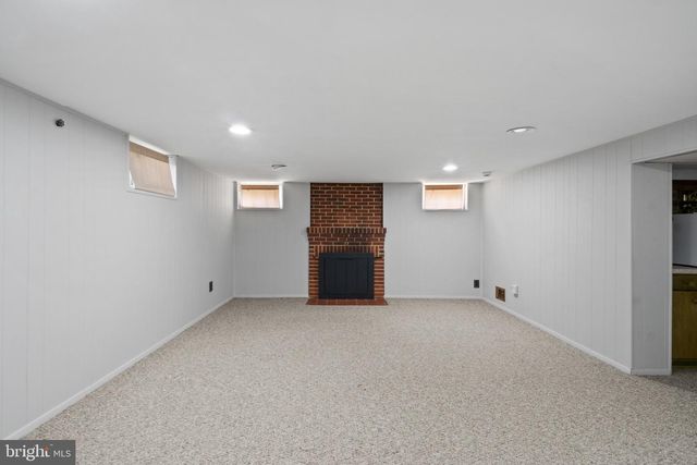 1517 DELLSWAY RD, Towson, MD 21286