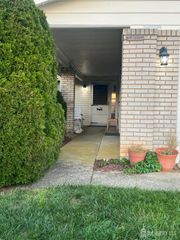 223 Branch Road 223, Monroe, NJ 08831