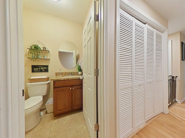40 Dartmoor Court, Coldspring, TX 77331