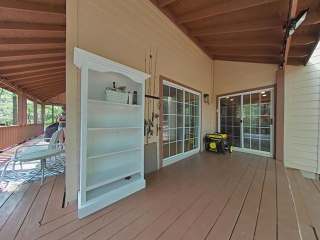 40 Dartmoor Court, Coldspring, TX 77331