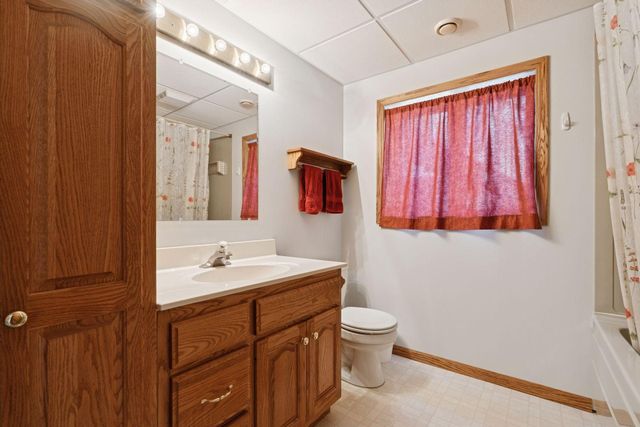 13518 Thrush Street NW, Andover, MN 55304