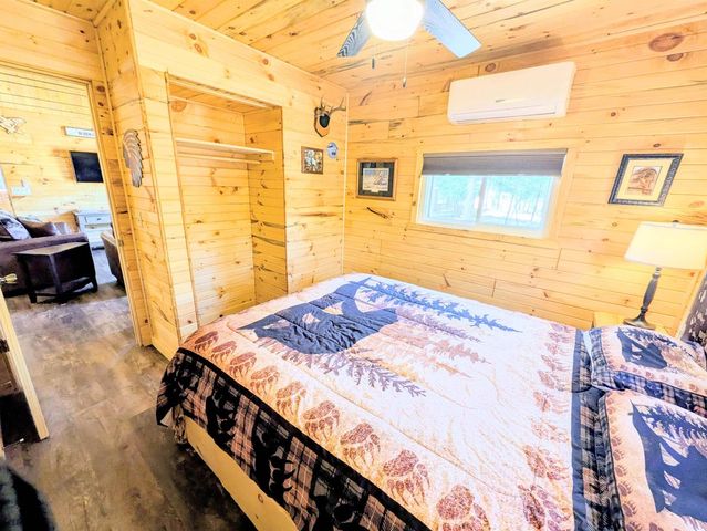 1360 10th Avenue, Friendship, WI 53934
