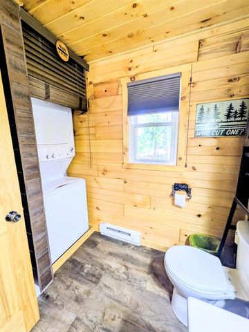 1360 10th Avenue, Friendship, WI 53934