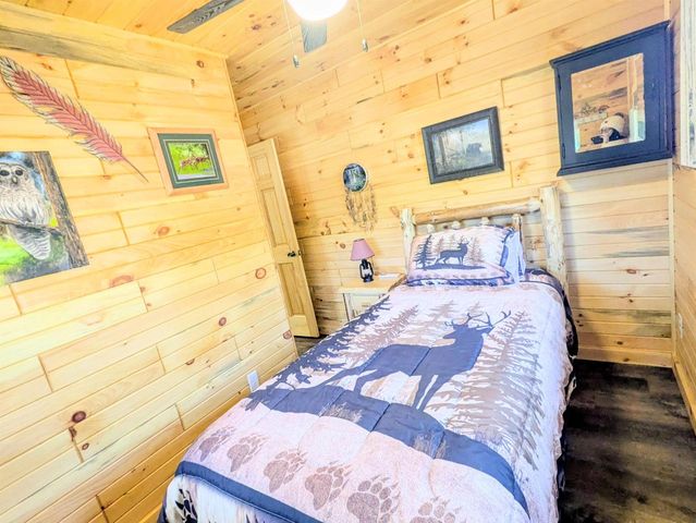 1360 10th Avenue, Friendship, WI 53934