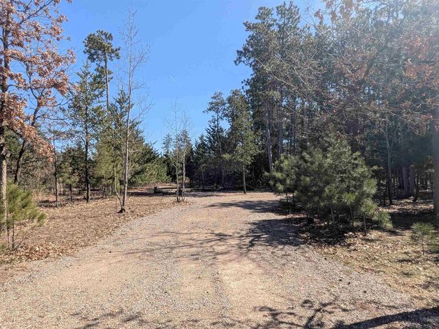 1360 10th Avenue, Friendship, WI 53934