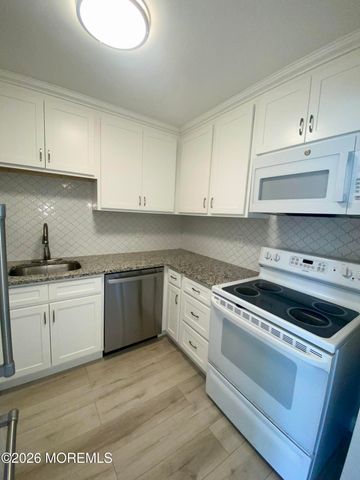260 Ocean Avenue 6A, Sea Bright, NJ 07760