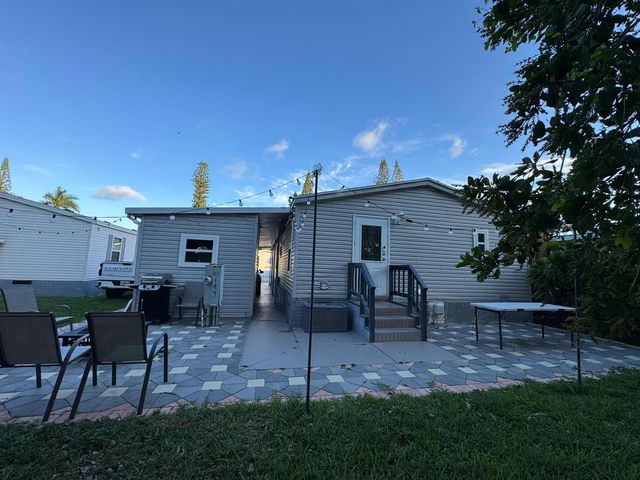 3899 Redman Parkway 143, Boynton Beach, FL 33436