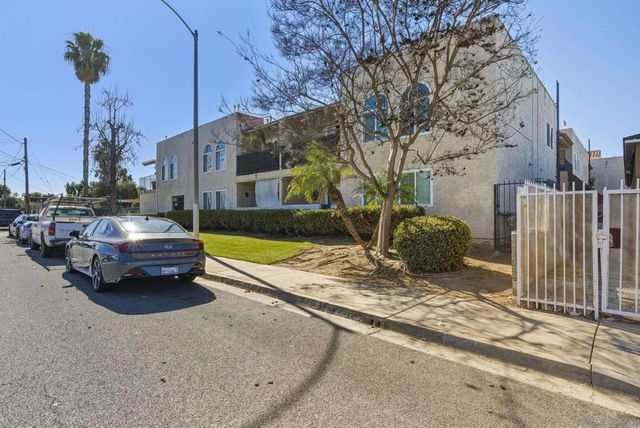 300 Roanoke Rd 14, El Cajon, CA 92019