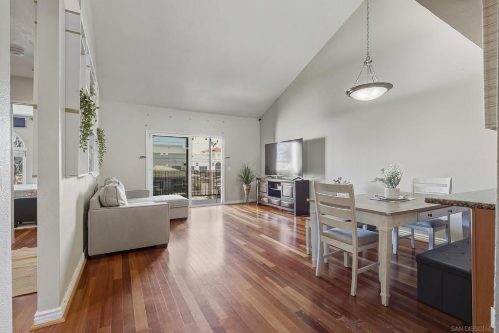 300 Roanoke Rd 14, El Cajon, CA 92019