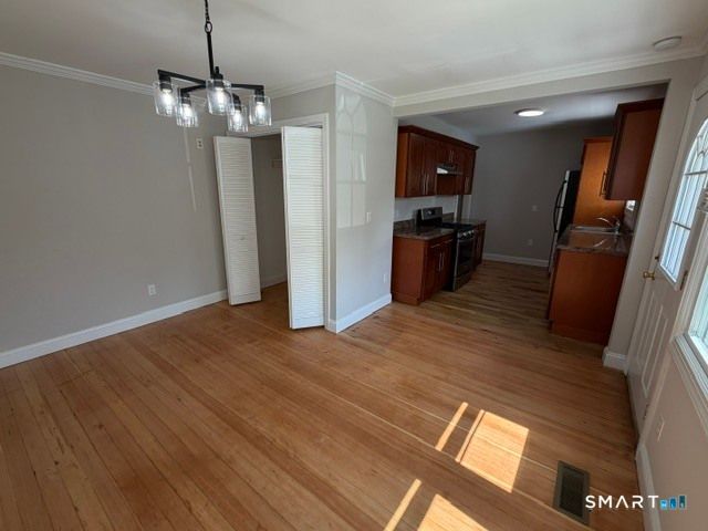 54 Oak Avenue 1, Shelton, CT 06484