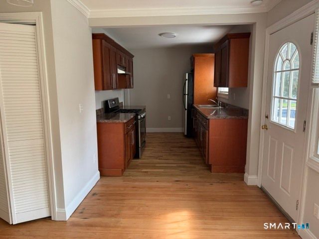 54 Oak Avenue 1, Shelton, CT 06484