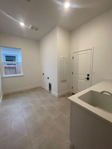 5048 Lonestar Way, Roseville, CA 95747