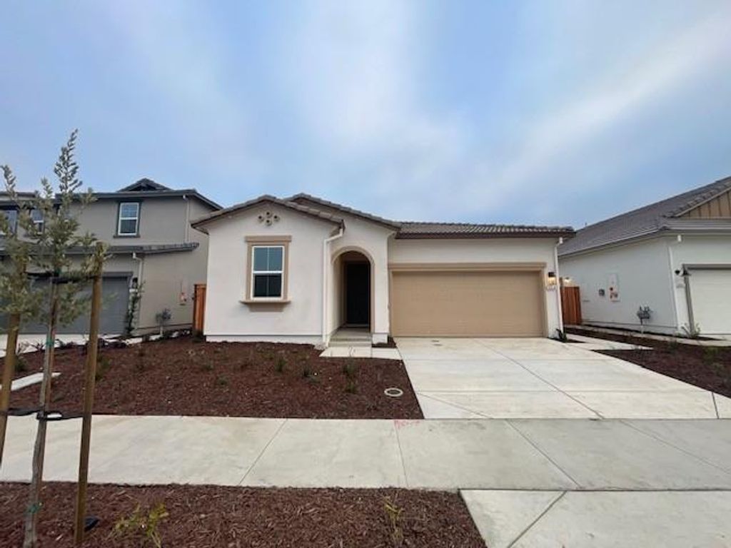 5048 Lonestar Way, Roseville, CA 95747