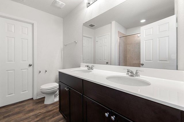 457 Bedford Falls LN, Jarrell, TX 76537