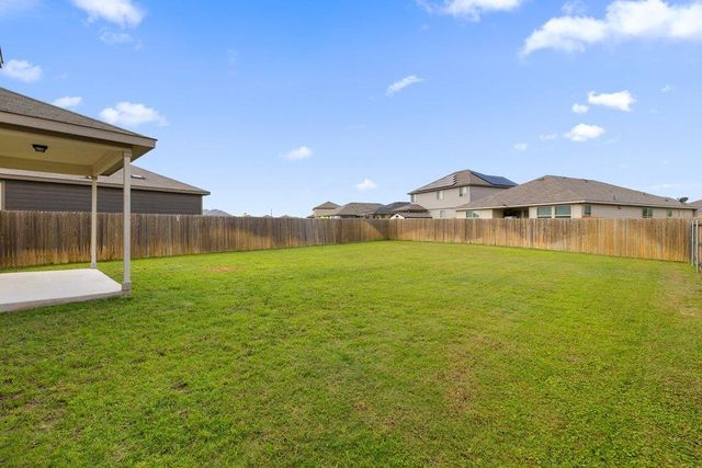 457 Bedford Falls LN, Jarrell, TX 76537