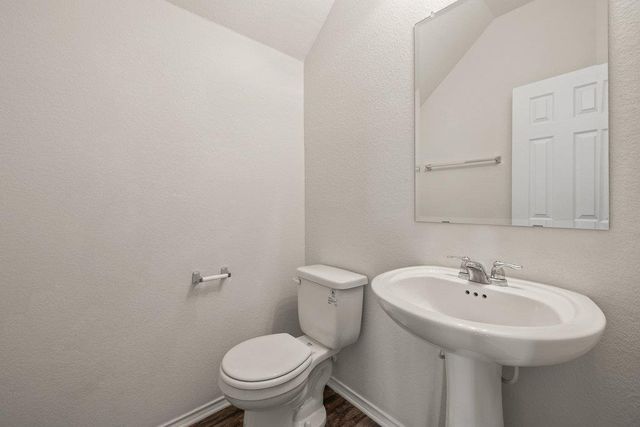 457 Bedford Falls LN, Jarrell, TX 76537