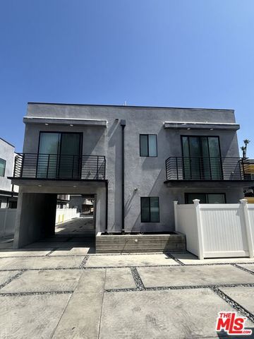 13928 Bessemer Street 1, Van Nuys (los Angeles), CA 91401