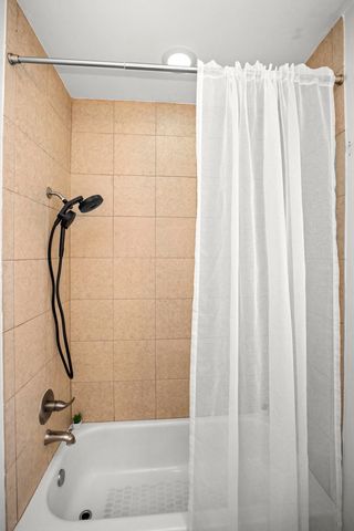 1228 N 2nd St, Nashville, TN 37207