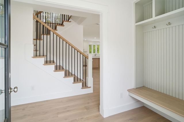 68 Farmington Road, Nashua, NH 03060