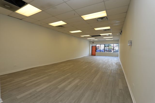 4347 W Fullerton Avenue 4347, Chicago, IL 60639