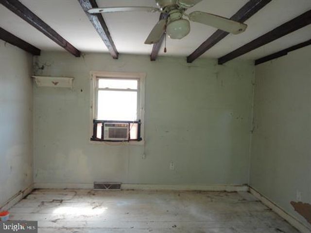 28 MAIN ST, Bridgeton, NJ 08302