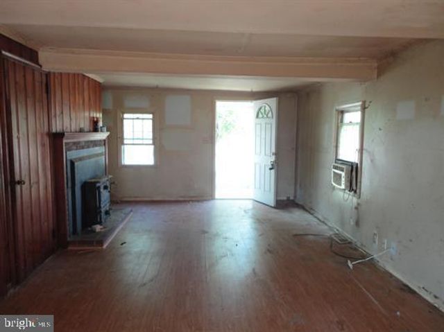 28 MAIN ST, Bridgeton, NJ 08302