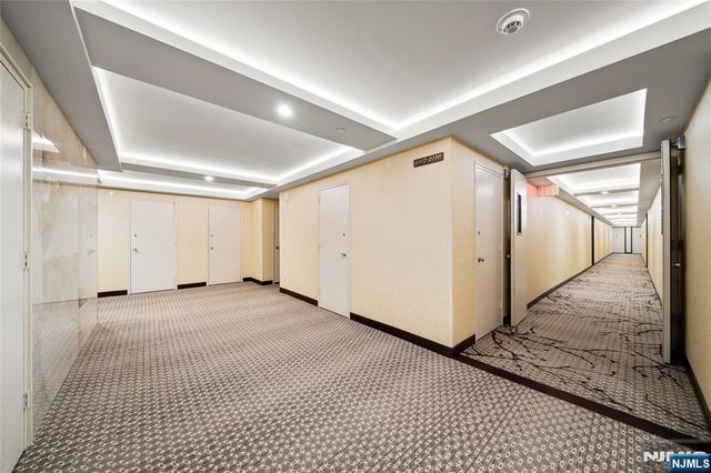 200 Winston Drive 2110, Cliffside Park, NJ 07010