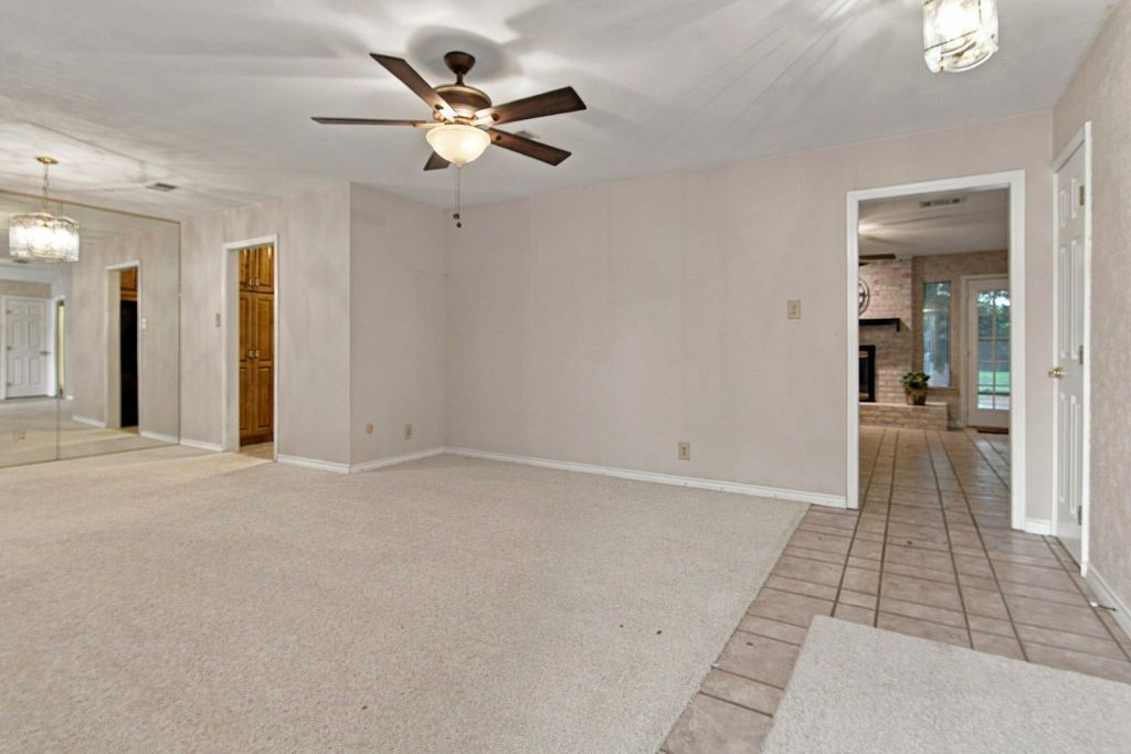 408 Englewood Lane, Hurst, TX 76053 — photo 3