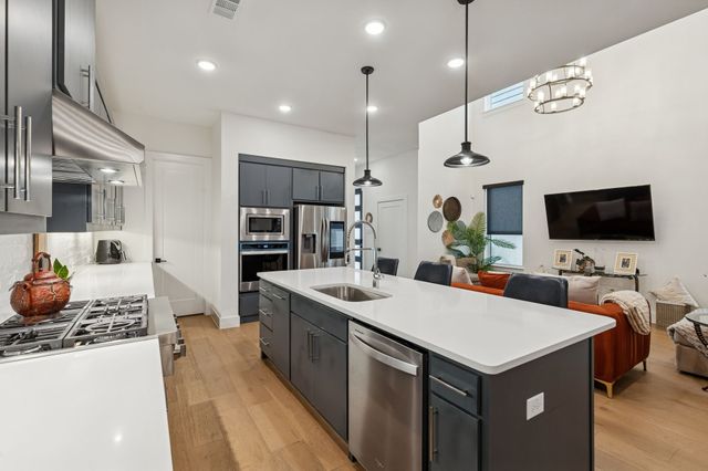 7424 Collin Mckinney Parkway, Mckinney, TX 75070