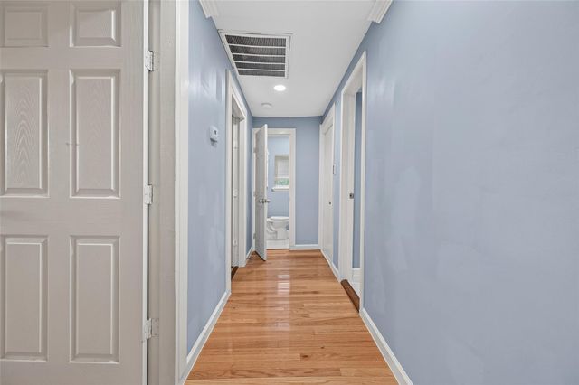 4715 Chapman Street, Houston, TX 77009