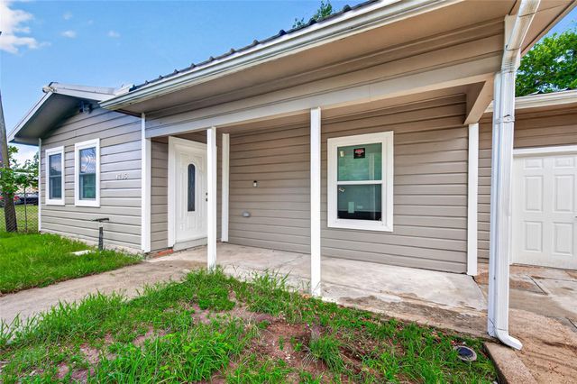 4715 Chapman Street, Houston, TX 77009