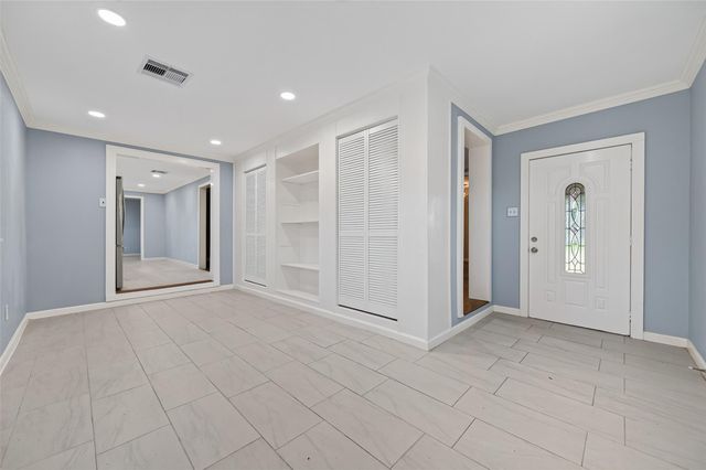 4715 Chapman Street, Houston, TX 77009