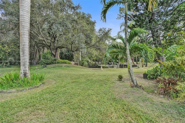 14270 SW 20th Street, Davie, FL 33325