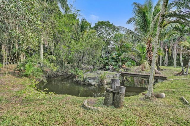 14270 SW 20th Street, Davie, FL 33325
