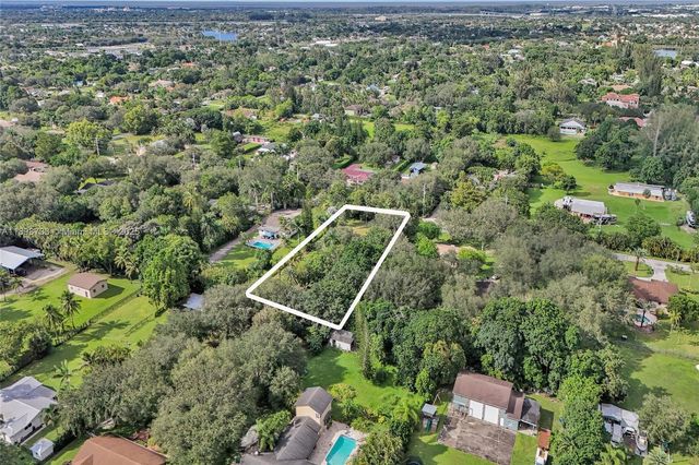 14270 SW 20th Street, Davie, FL 33325