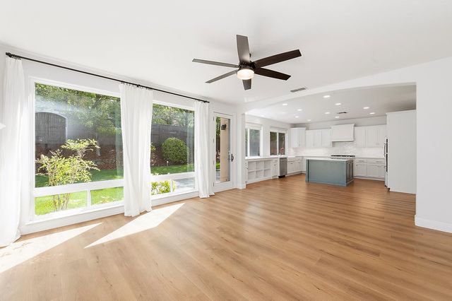 1721 Toby Dr, El Dorado Hills, CA 95762