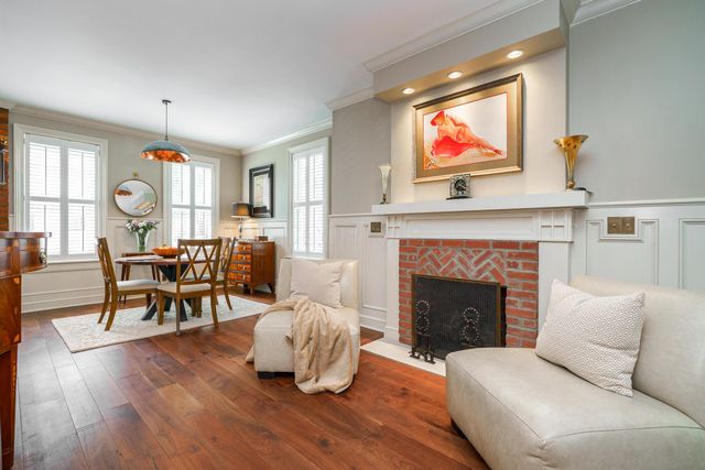 33 E Frankfort Street, Columbus, OH 43206