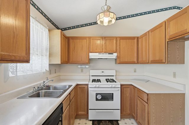 6538 N Longmont St, Park City, KS 67219