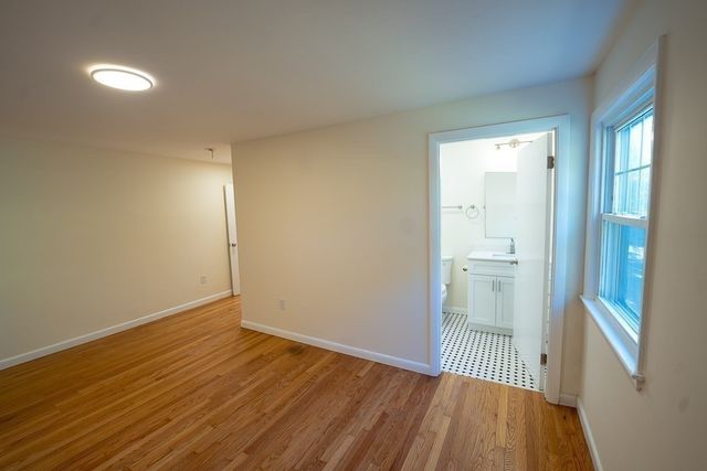 47 Depot St, Westford, MA 01886