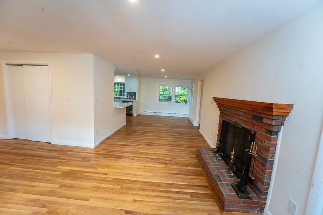 47 Depot St, Westford, MA 01886