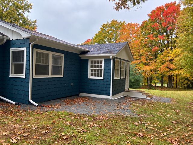 47 Depot St, Westford, MA 01886