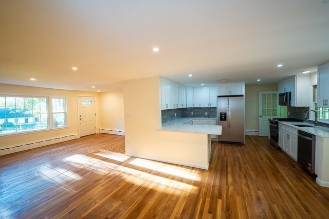 47 Depot St, Westford, MA 01886